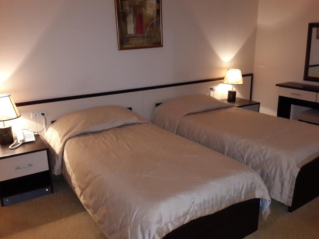 Kaspia Sahil Hotel Lankaran Eksteriør billede